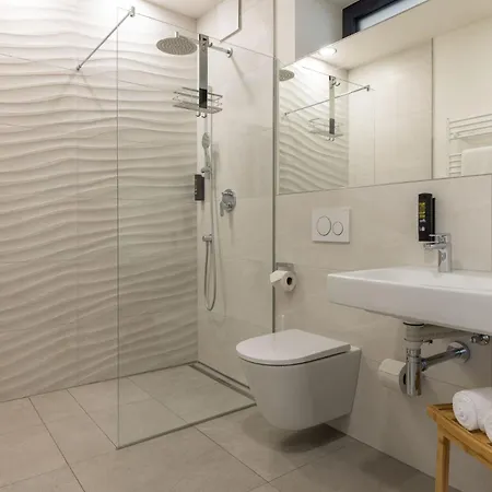 Amendes Haus Am - Neueroeffnung Hotell 4*