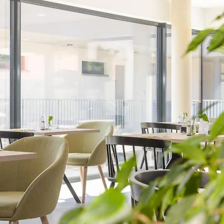 Amendes Haus Am - Neueroeffnung Hotell Spalt