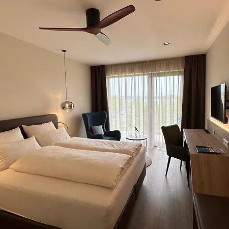 Amendes Haus Am - Neueroeffnung 4*