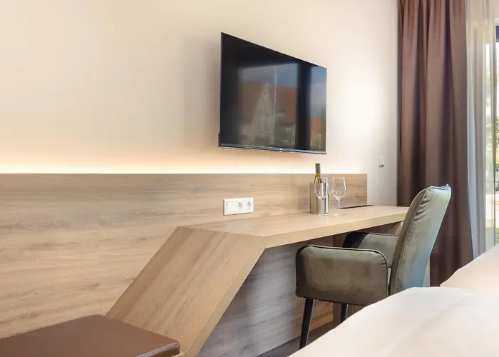Amendes Haus Am - Neueroeffnung Hotel Spalt